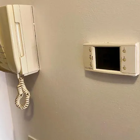 Residenza Ponti Whit Parking Hotel Verona